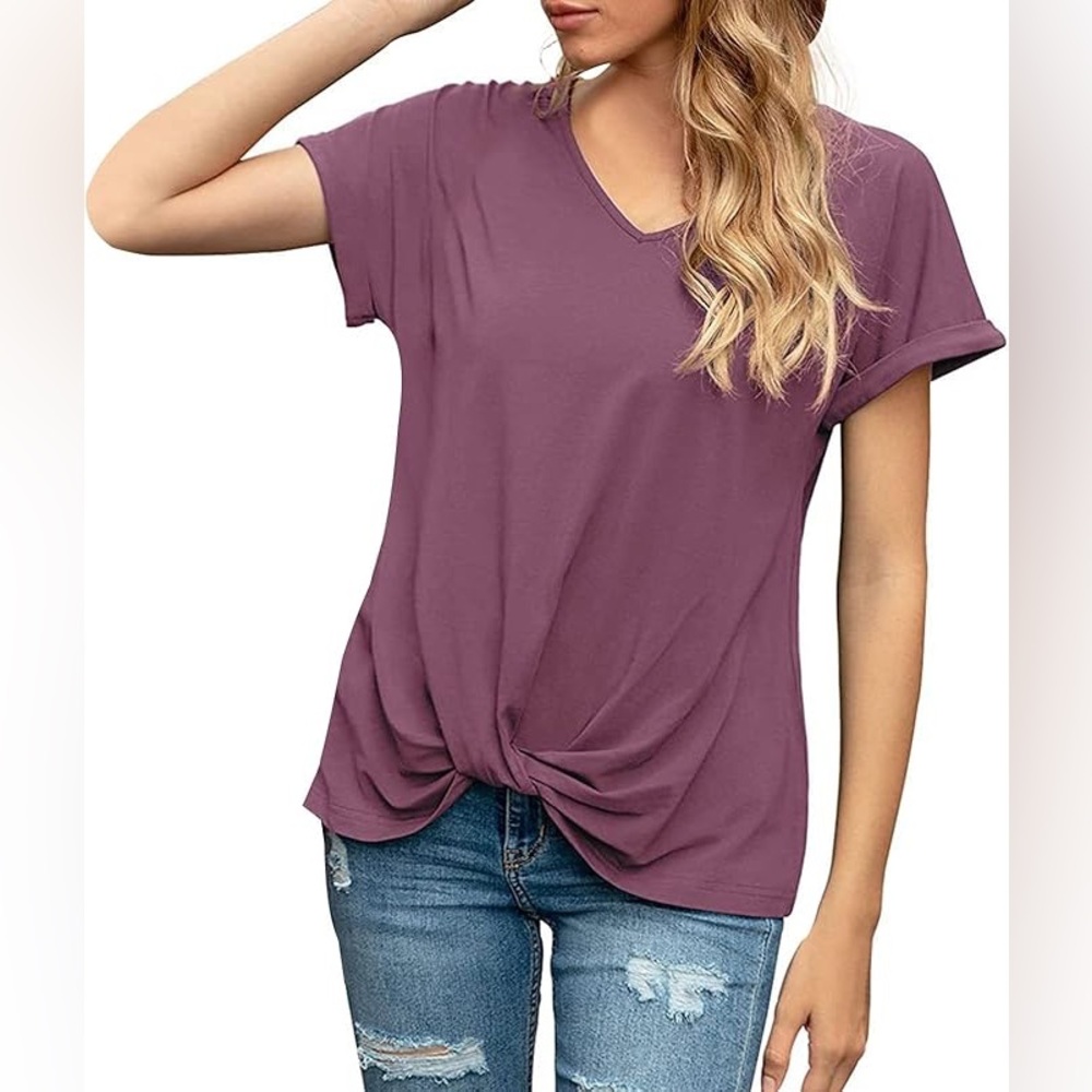 Wasabi+Mint Women's Soft Purple V-Neck Top with Short Sleeves